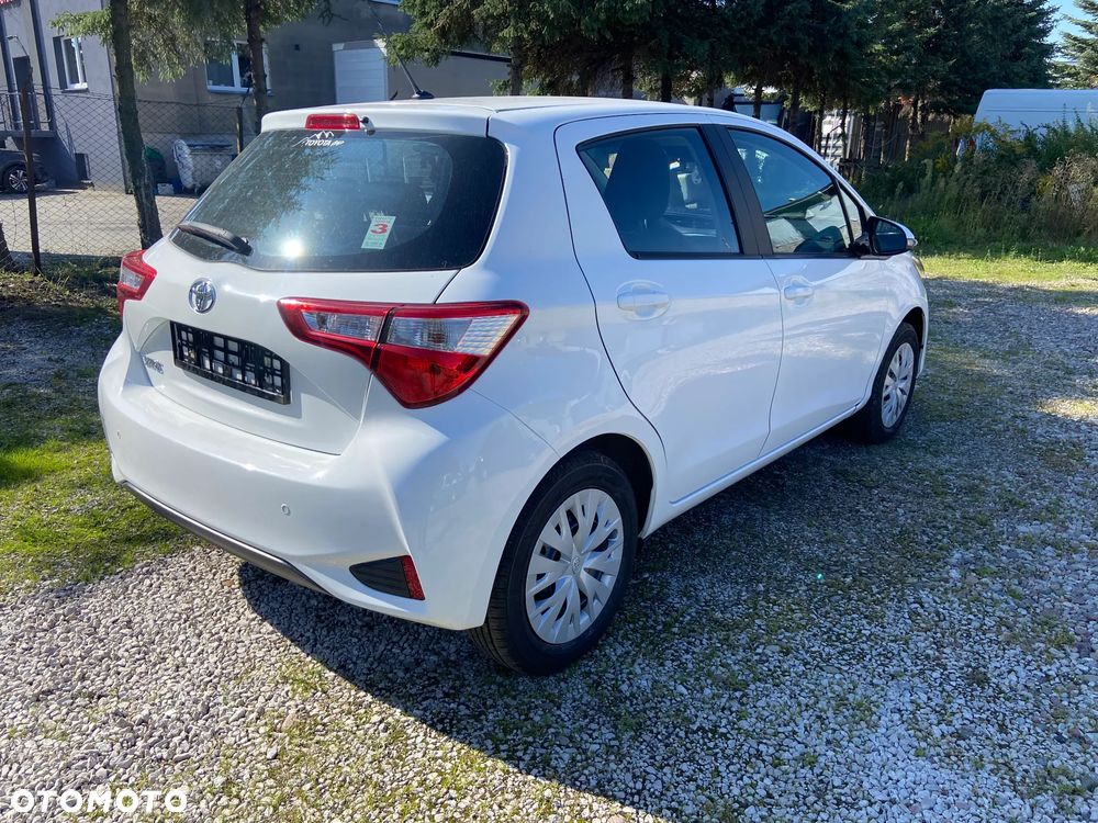 Toyota Yaris - 19
