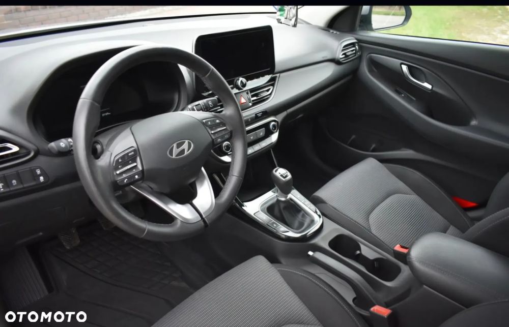 Hyundai i30 1.5 T-GDI 48V Smart - 6