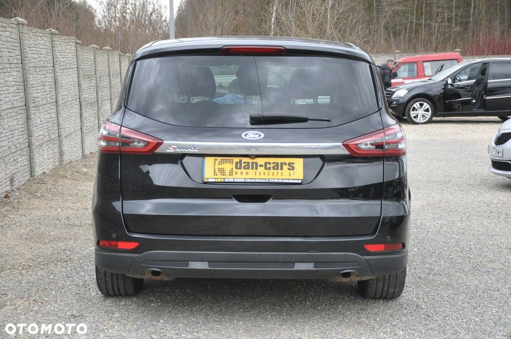 Ford S-Max 2.0 TDCi Titanium - 4
