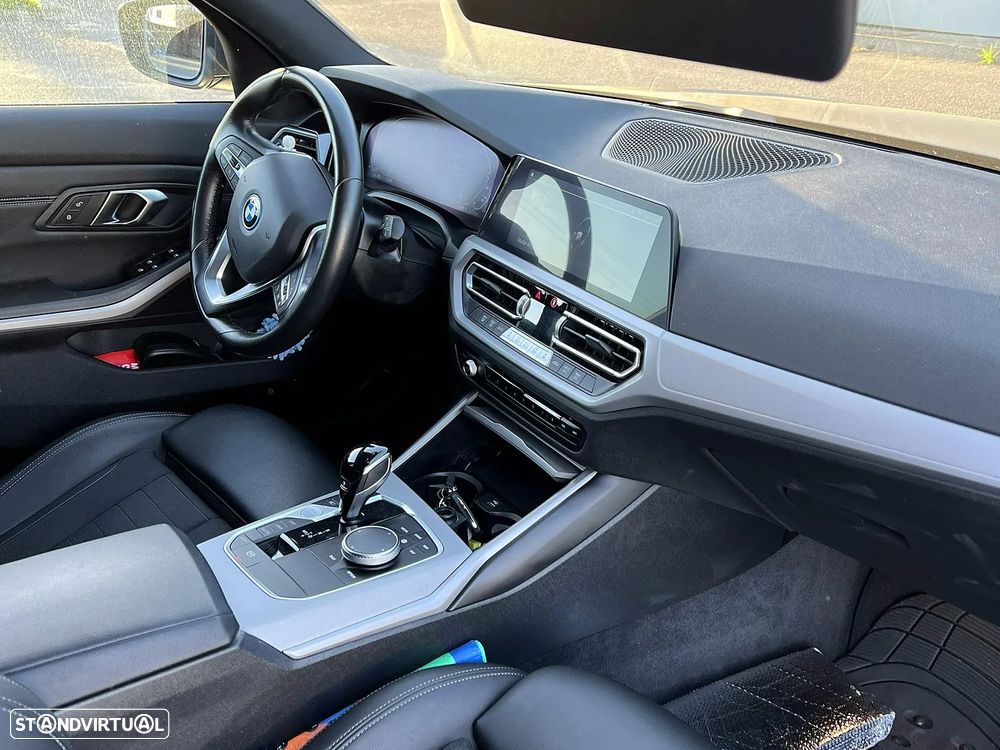 BMW 320 - 3