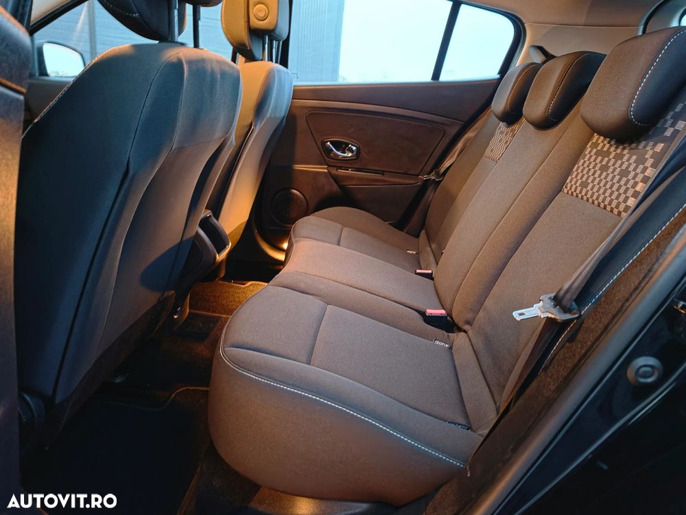 Renault Megane - 9
