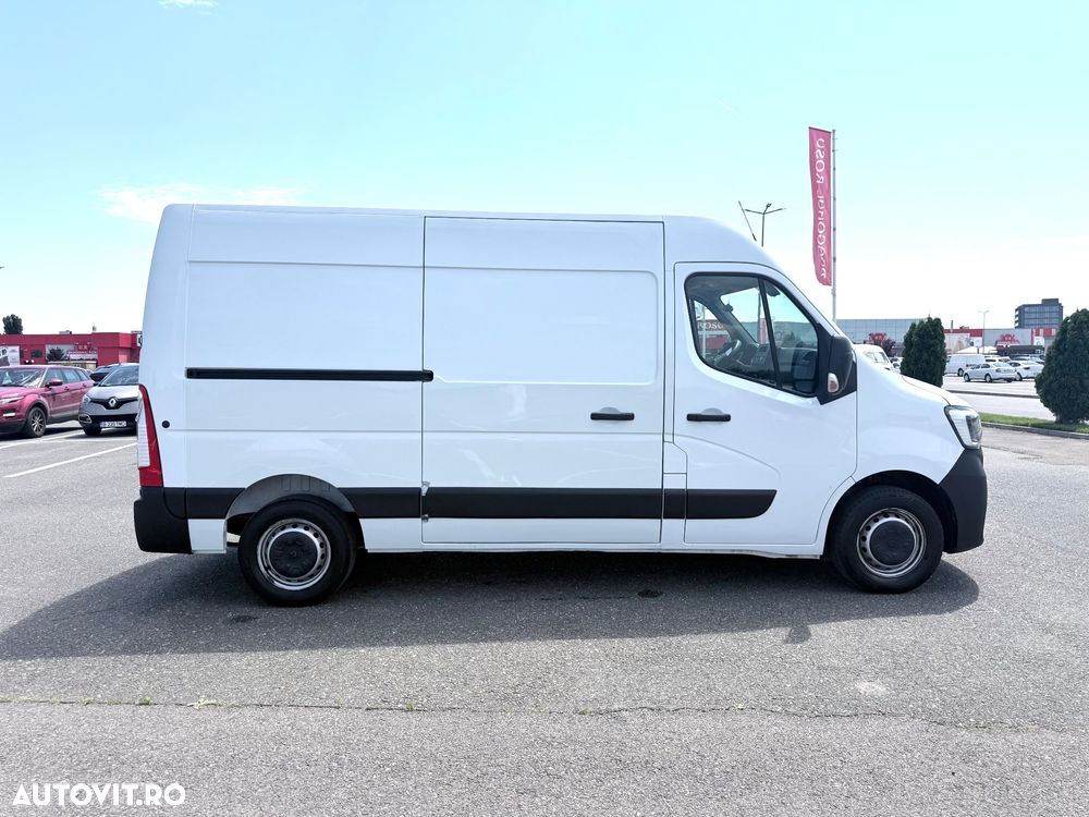 Renault Master Blue L2H2 VA Basis - 16