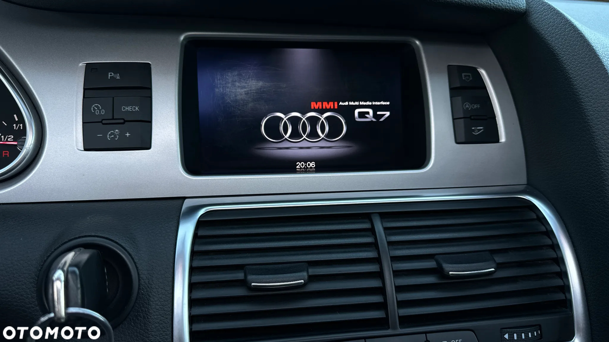 Audi Q7 3.0 TDI DPF Quattro Tiptronic - 28