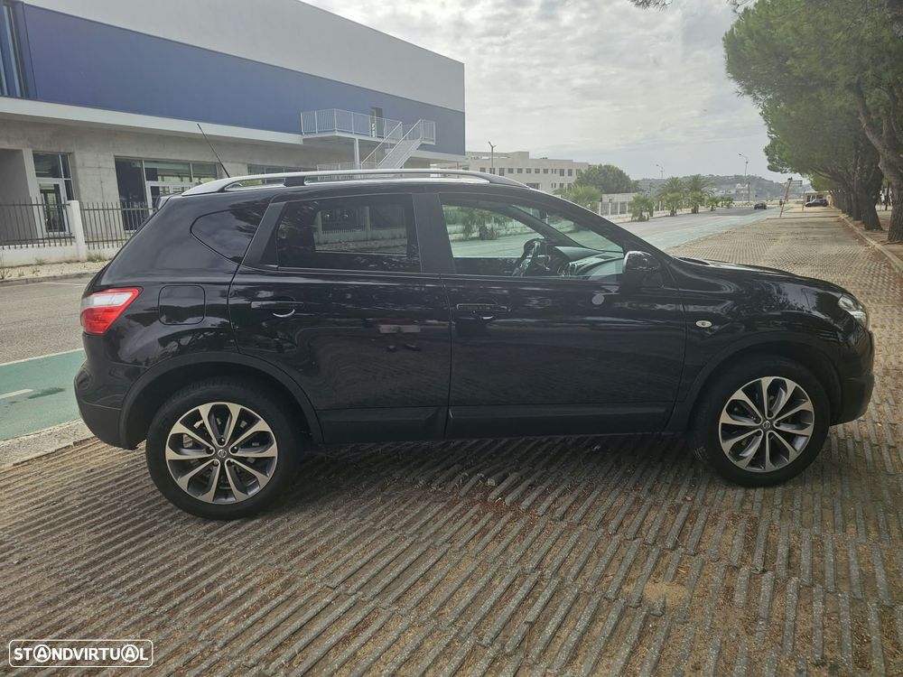 Nissan Qashqai 1.6 Tekna Sport 17 - 20