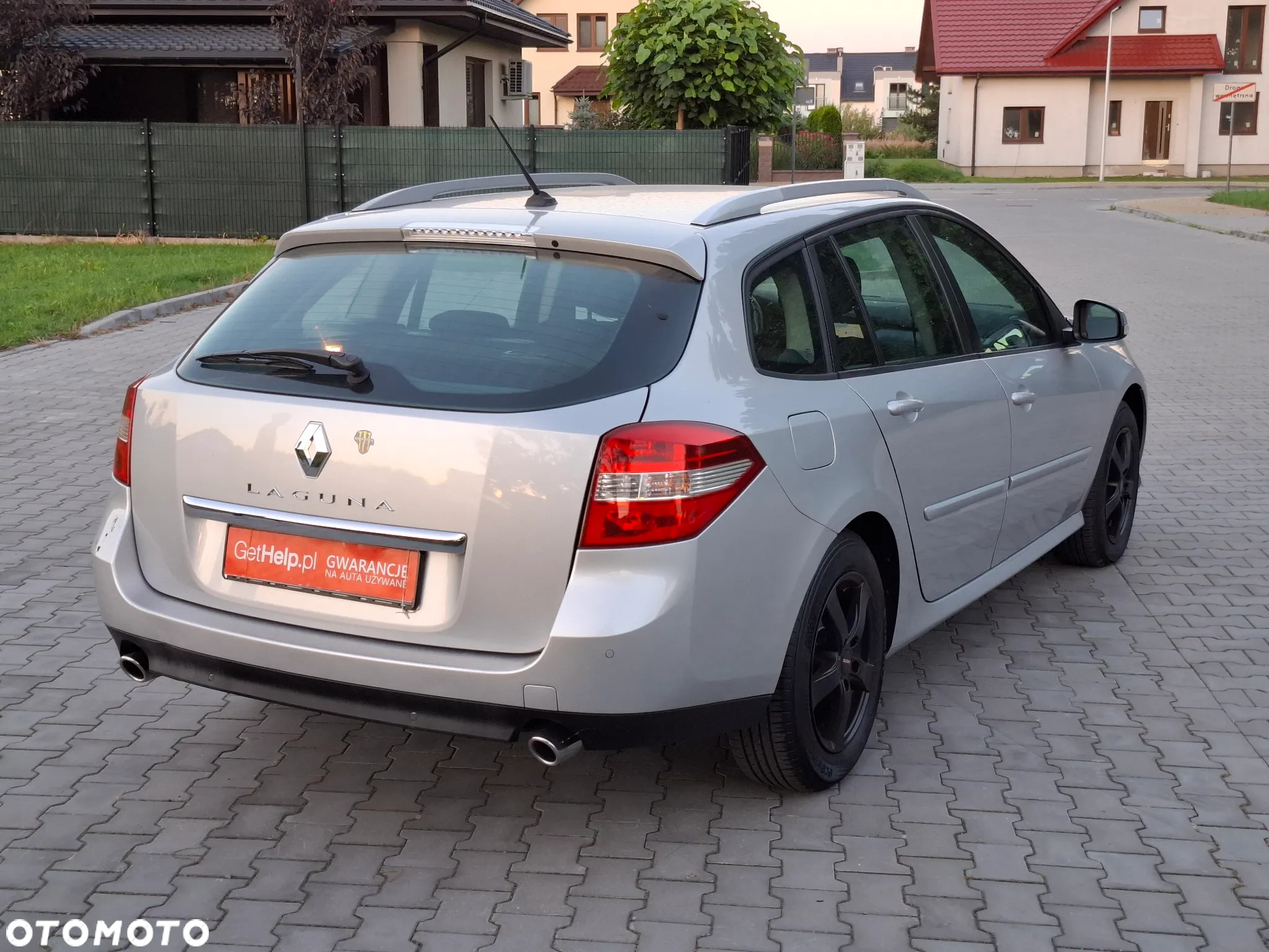 Renault Laguna 2.0 dCi Black Edition - 14