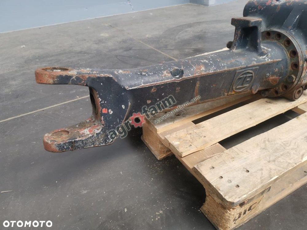 OBUDOWA MOSTU DEUTZ DX 6.10 6.30 6.50 4472453197 - 2