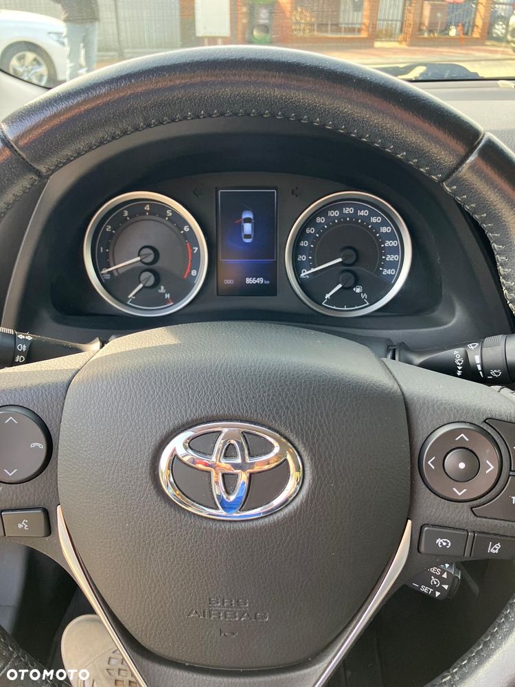 Toyota Corolla 1.6 Classic Plus - 6