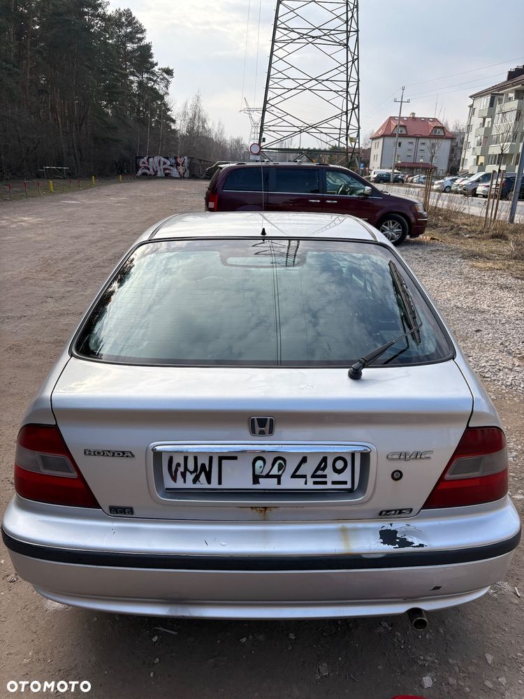 Honda Civic 1.4i S - 2