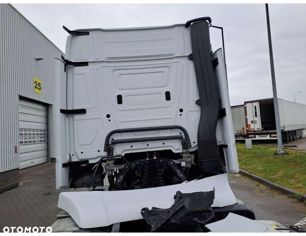 Mercedes-Benz Actros 5 1845 BigSpace MirrorCam - 4