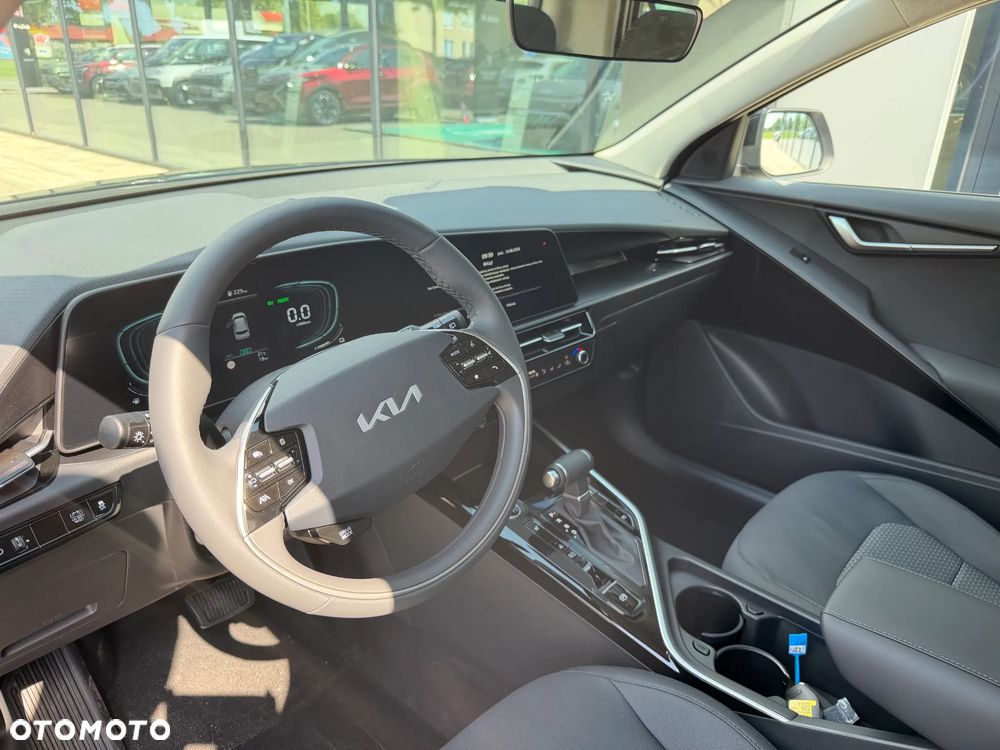 Kia Niro 1.6 GDI Hybrid M - 8