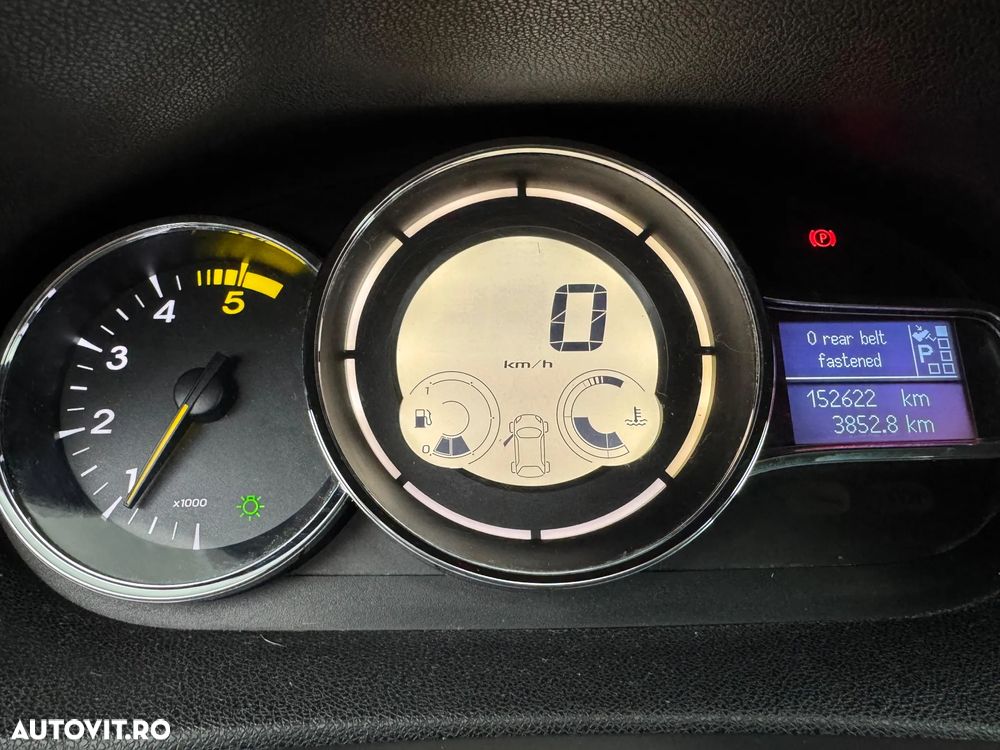 Renault Megane dCi 110 FAP EDC LIMITED - 16