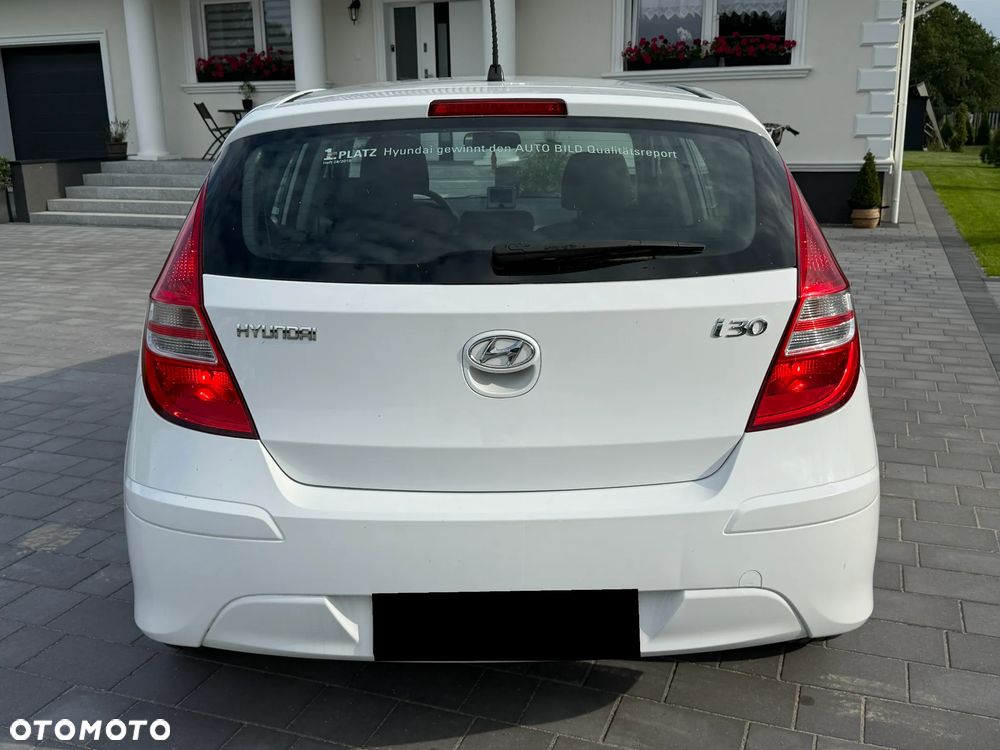 Hyundai i30 1.4 Comfort - 17
