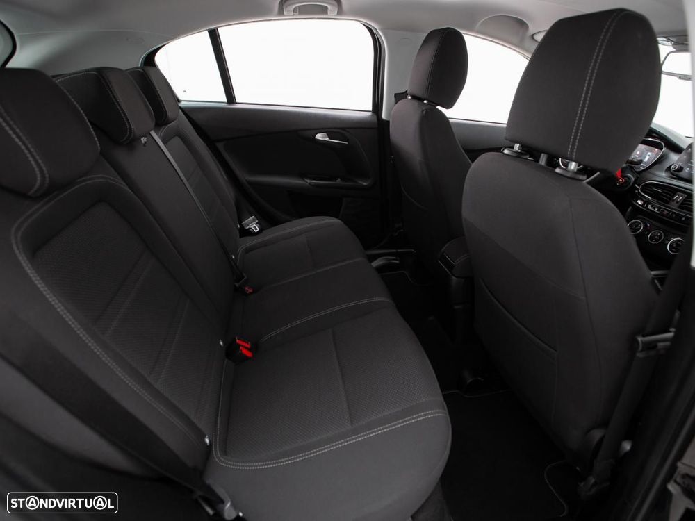 Fiat Tipo 1.3 MultiJet Life - 11