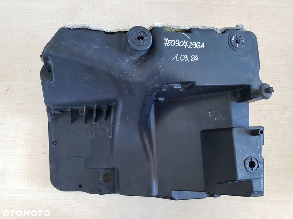 vw t5 obudowa skrzynka bezpieczników 7e0907296a - 1