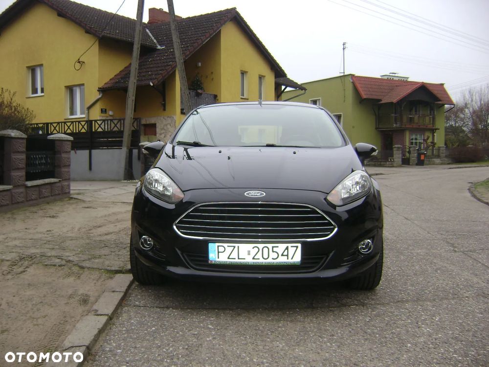 Ford Fiesta - 2