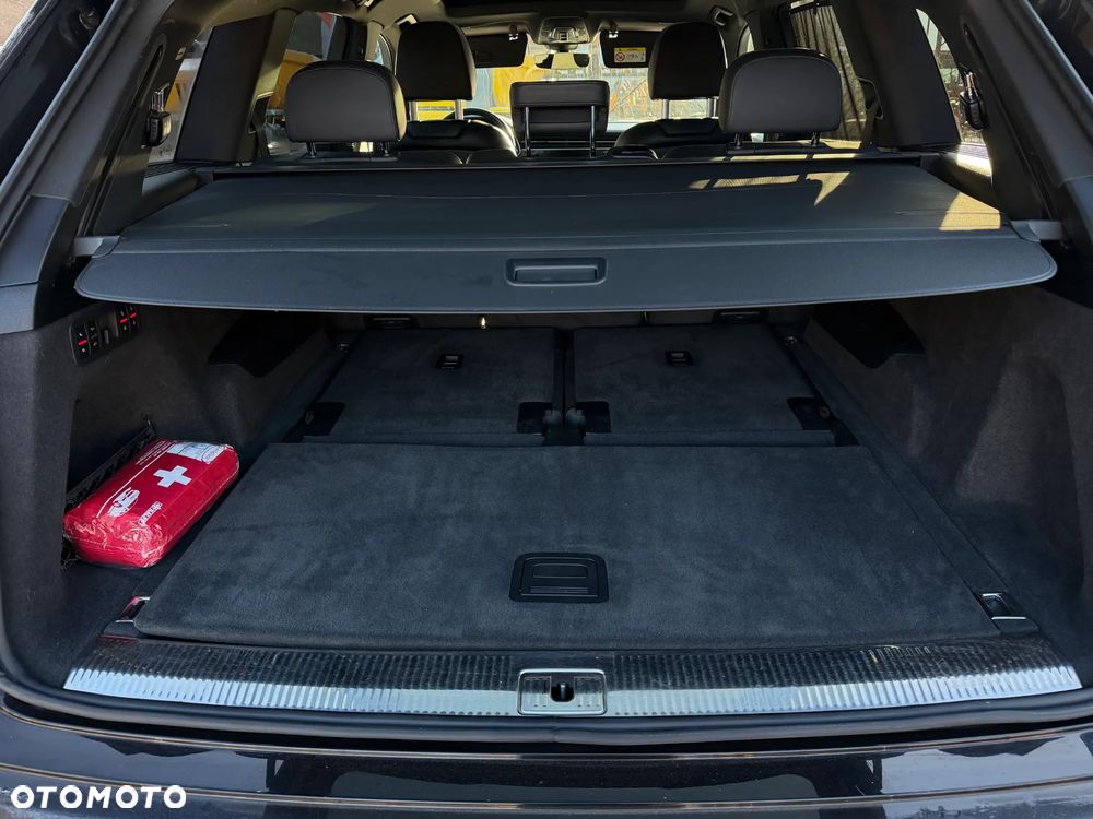 Audi Q7 50 TDI quattro tiptronic S line - 39