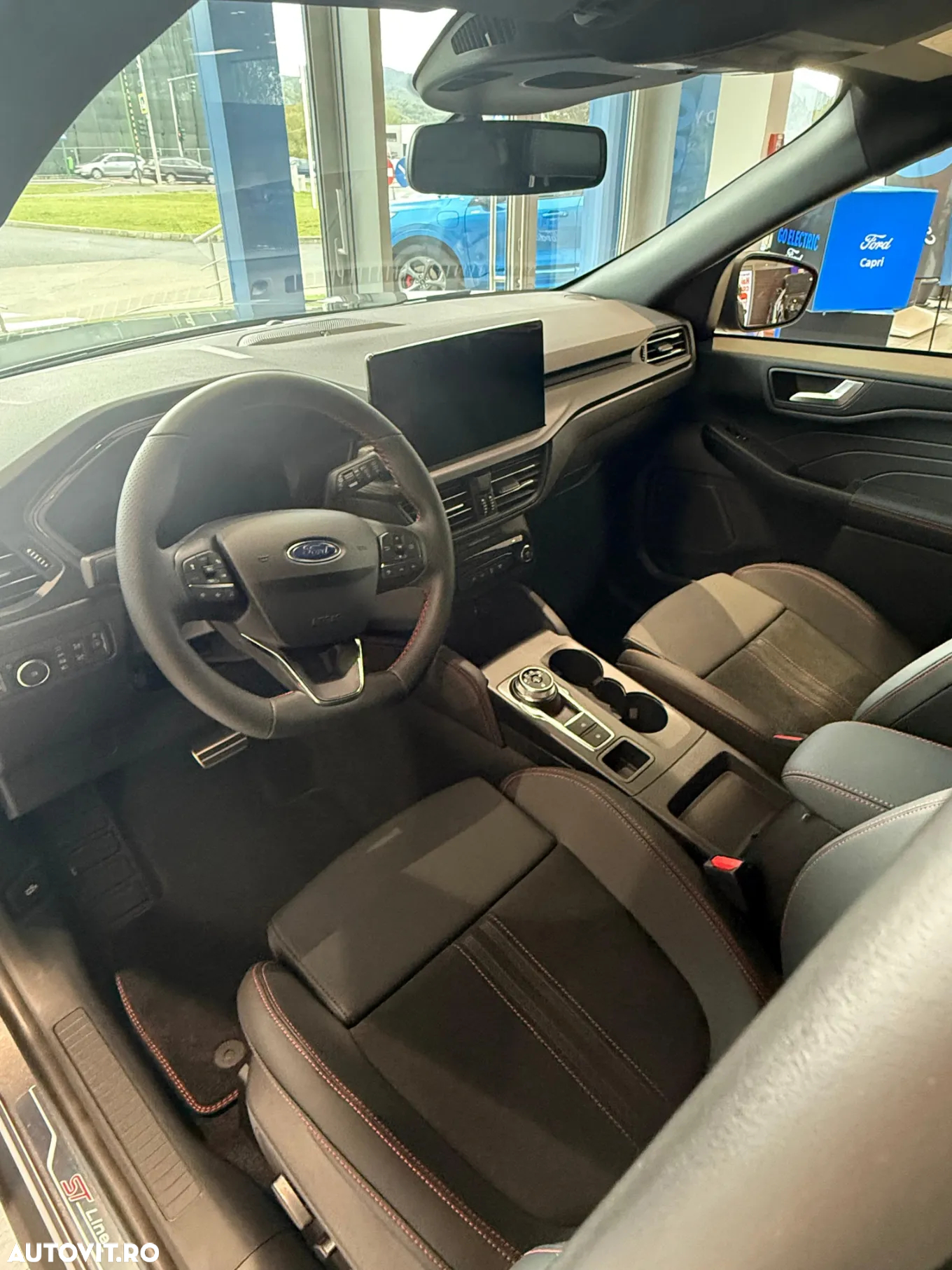 Ford Kuga 2.5 Duratec FWD PHEV ST-Line X - 6