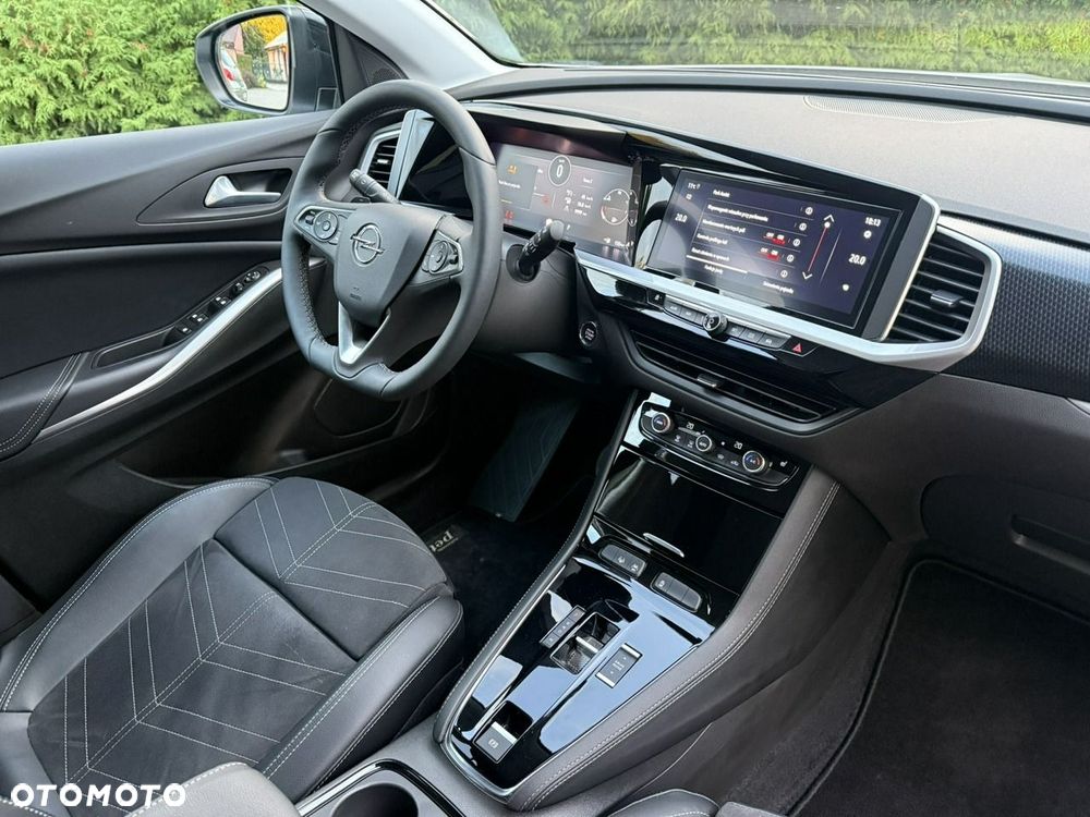Opel Grandland - 25