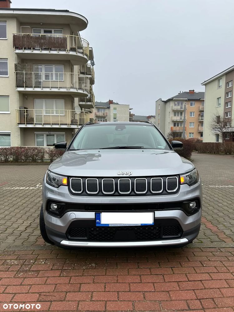 Jeep Compass - 2