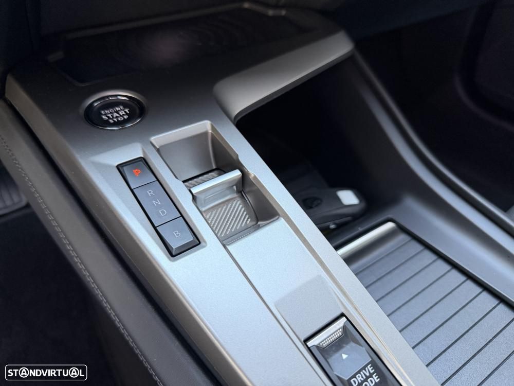 Peugeot 408 1.6 Hybrid GT e-EAT8 - 21