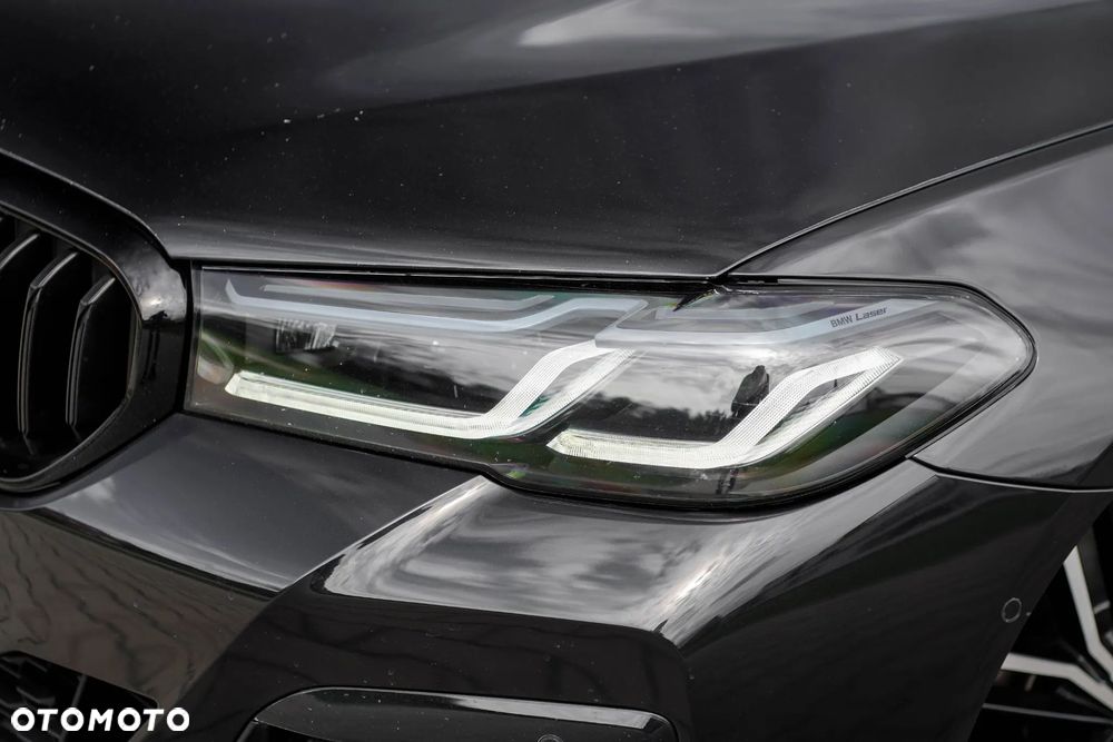 BMW Seria 5 540d xDrive mHEV M Sport sport - 4