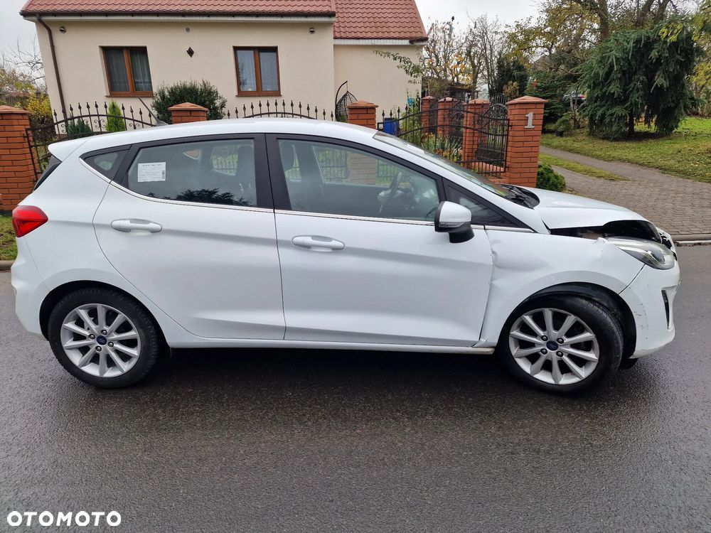 Ford Fiesta 1.5 TDCi ACTIVE PLUS - 13