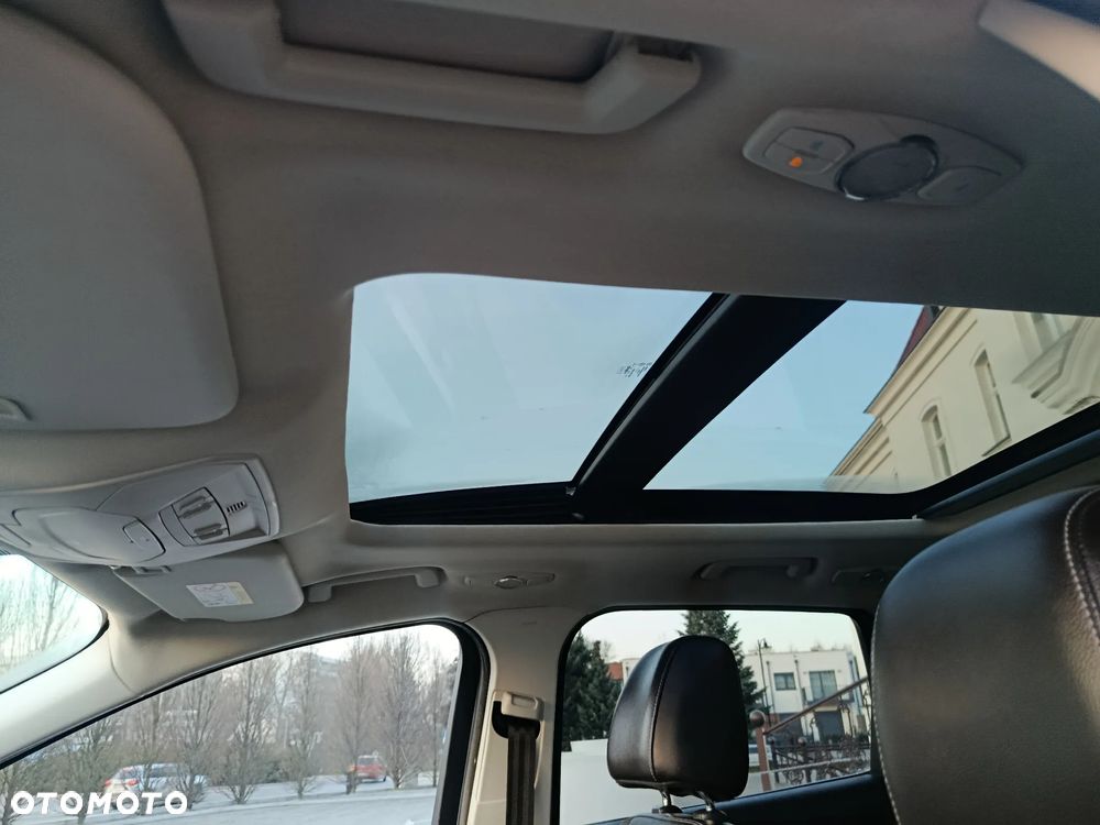 Ford Kuga 2.0 TDCi Titanium MPS6 - 18