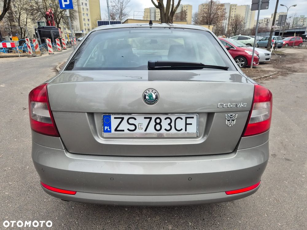 Skoda Octavia 1.2 TSI Ambiente - 6