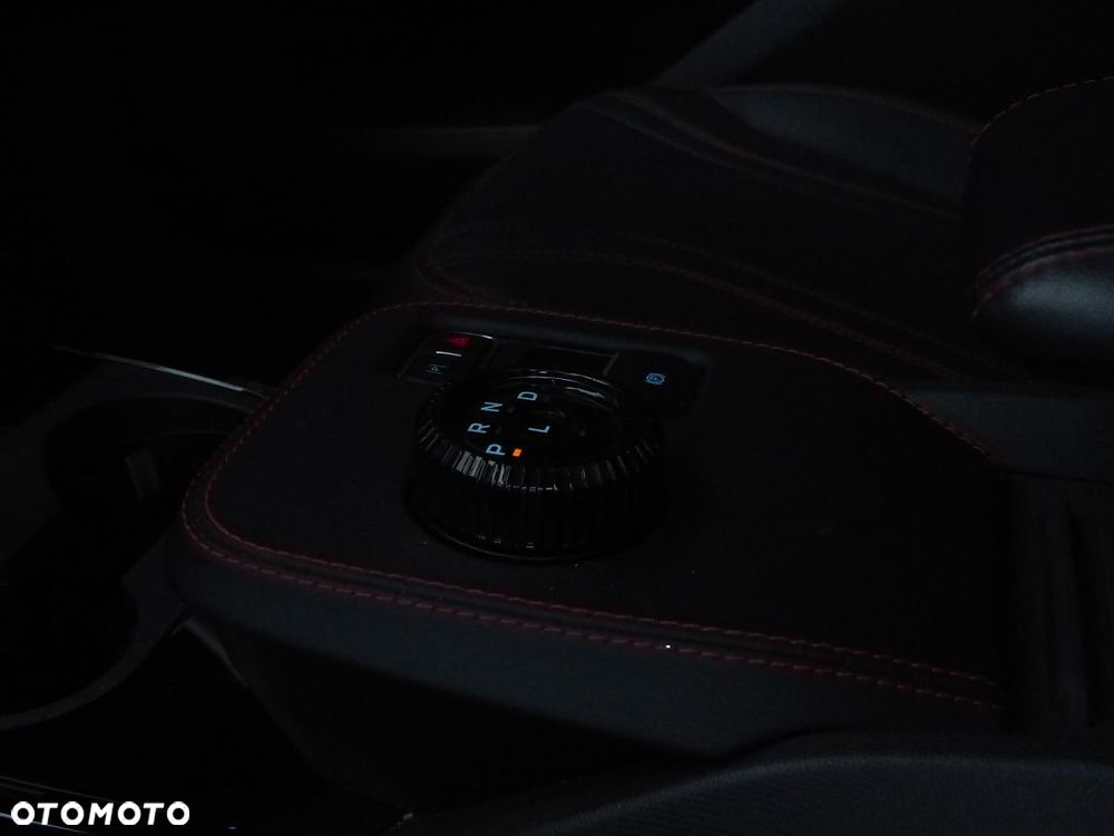 Ford Mustang Mach-E 98kWh AWD Premium - 14