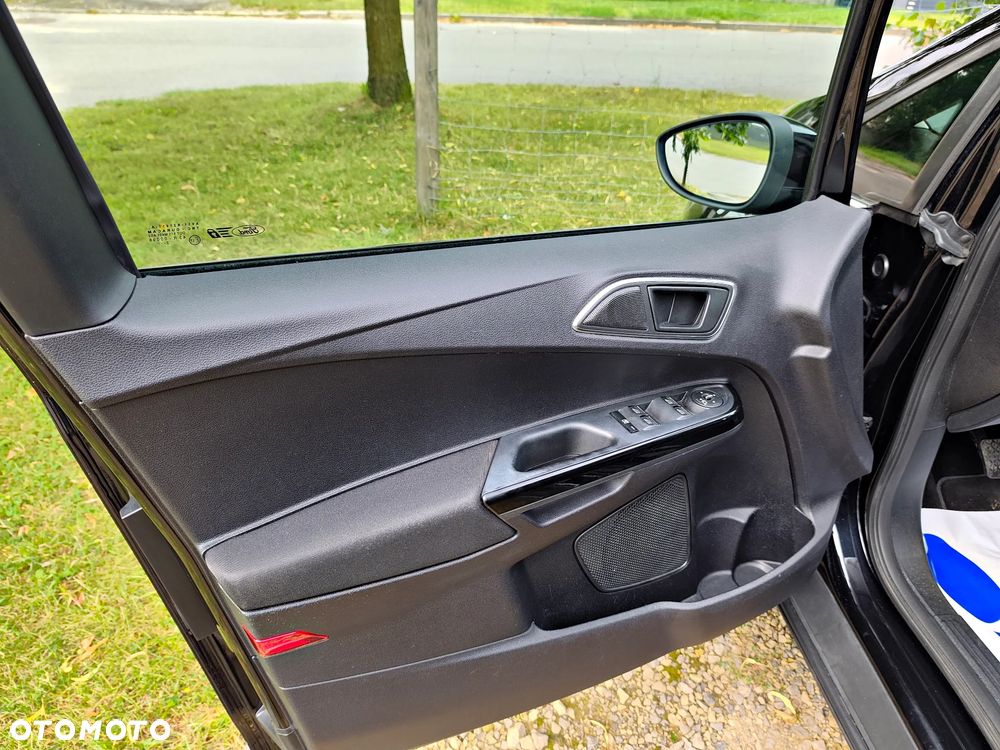 Ford B-MAX 1.6 TDCi Titanium - 28