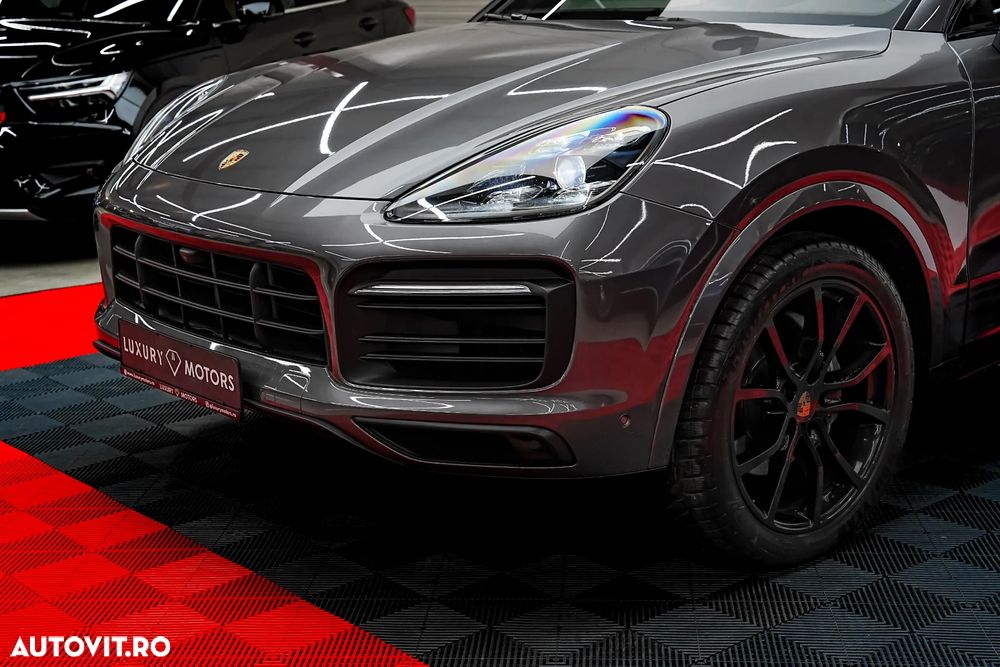 Porsche Cayenne Coupe E-Hybrid Tiptronic S Platinum Edition - 17