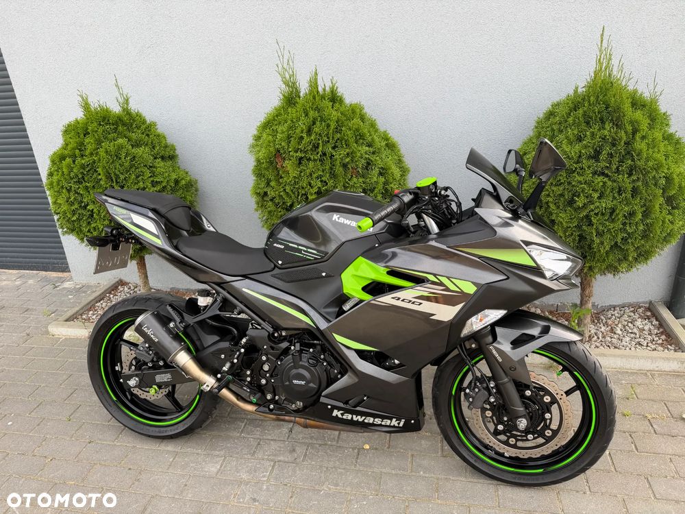 Kawasaki Ninja 400 - 3