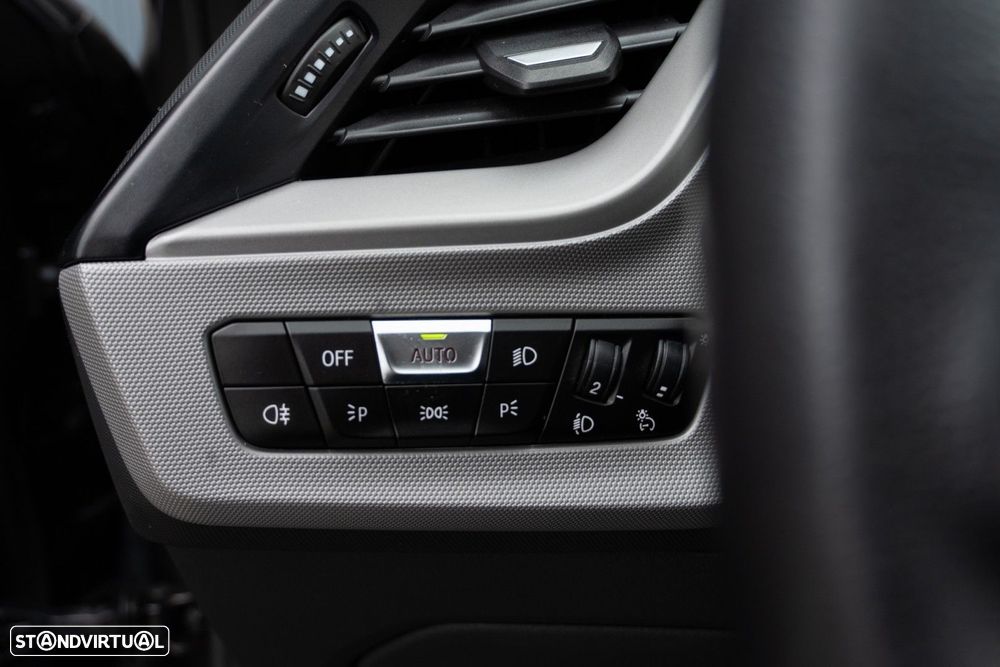 BMW 116 d Advantage Auto - 25