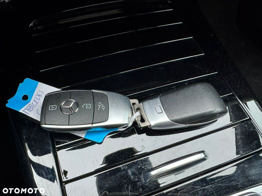 Mercedes-Benz CLA - 11