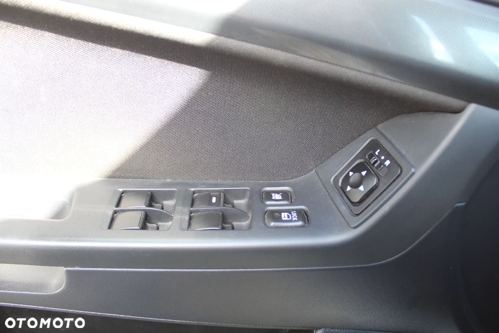 Mitsubishi Lancer 1.8 Invite - 18