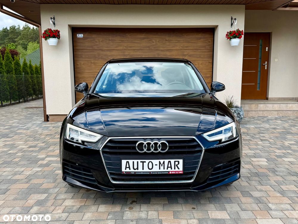 Audi A4 Limousine - 5