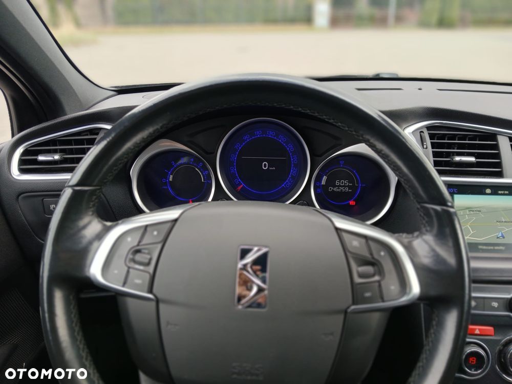 DS Automobiles DS 4 - 4