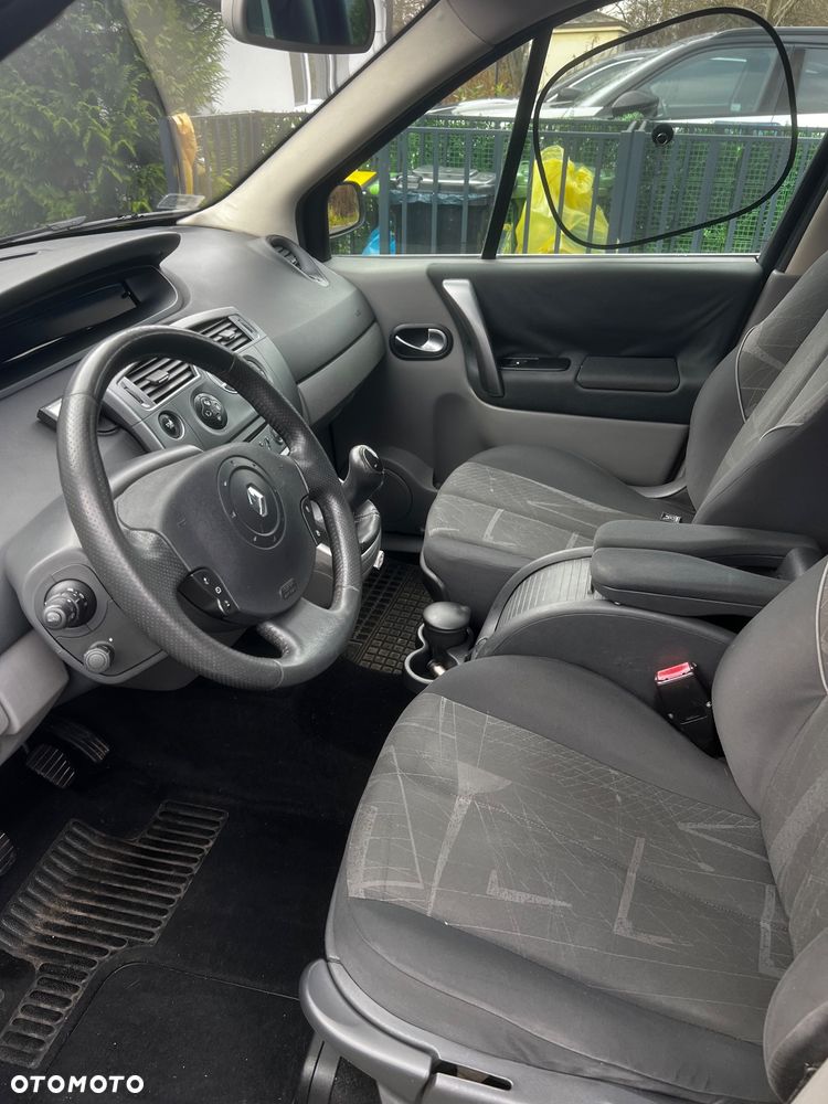 Renault Scenic 1.6 16V Confort Privilege - 7