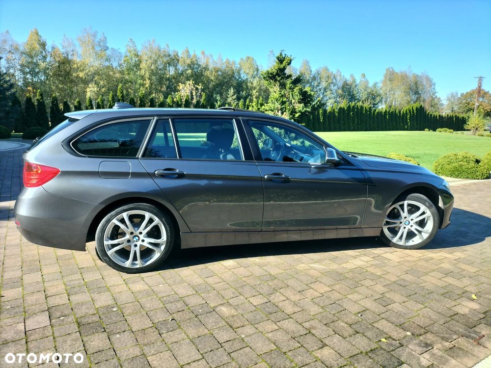 BMW Seria 3 318d - 10