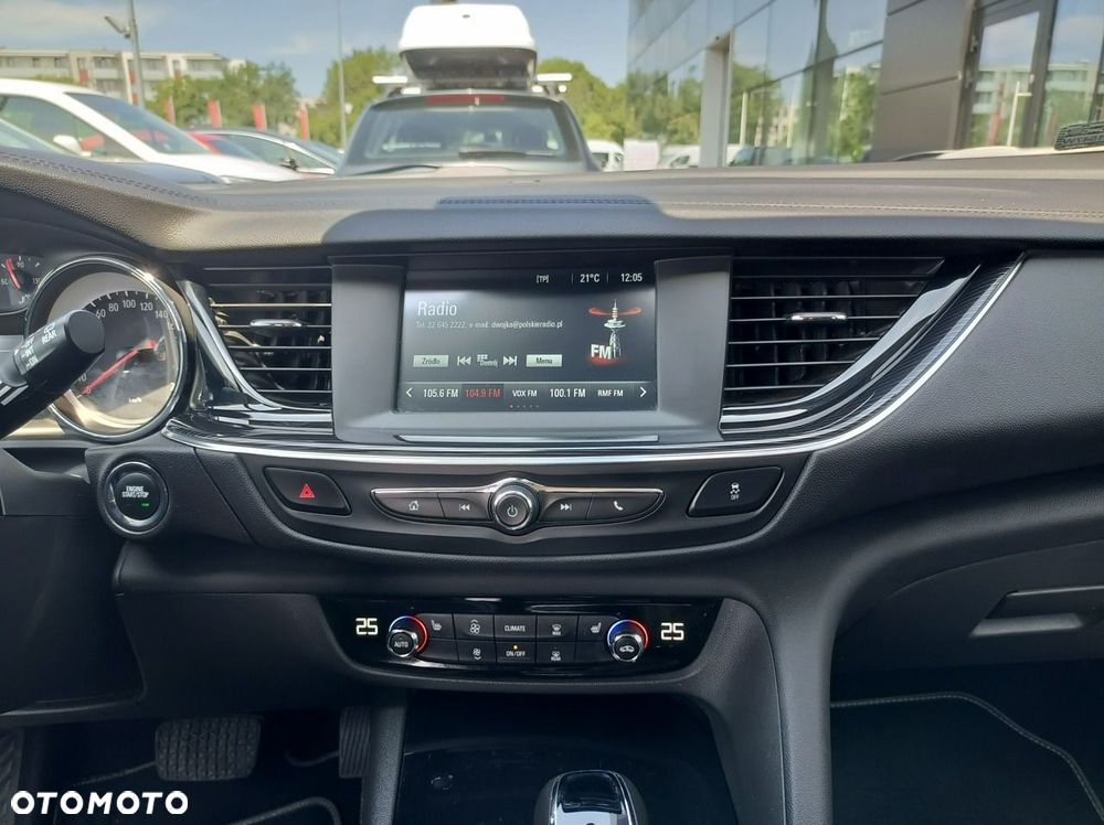 Opel Insignia - 22