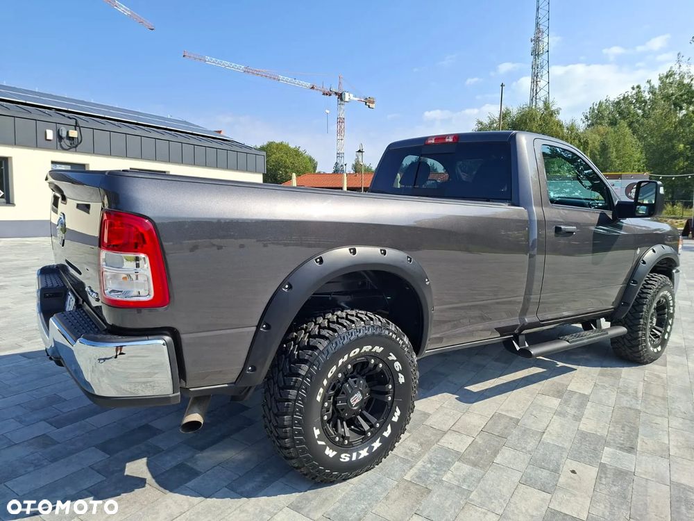 RAM 2500 - 6