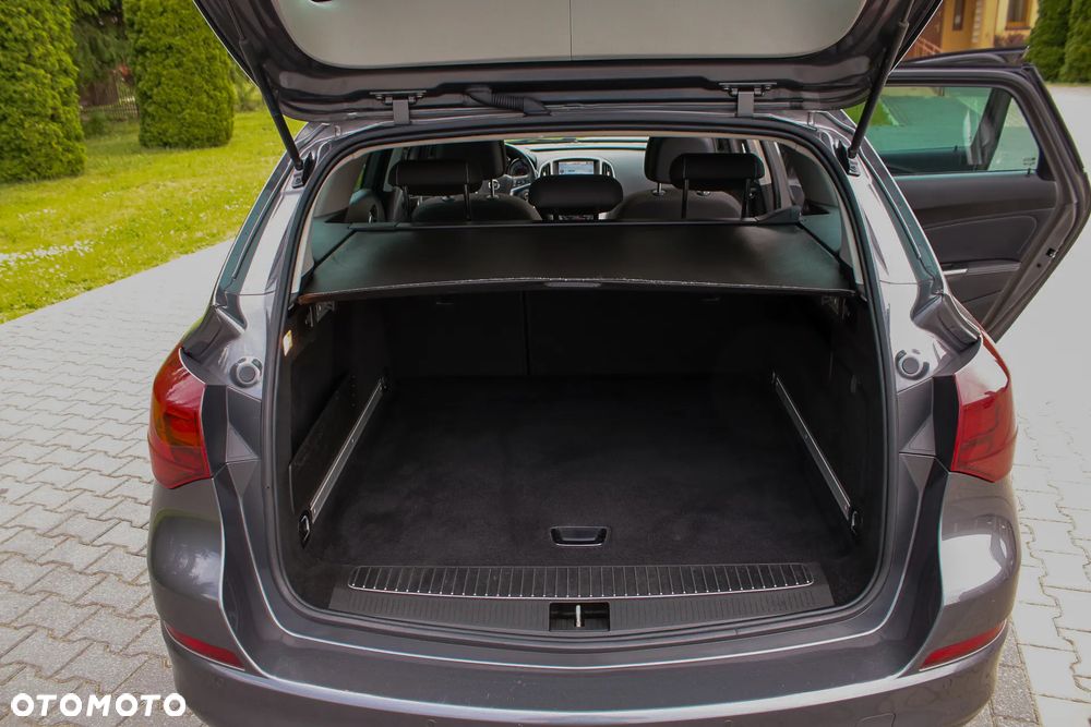 Opel Astra 1.6 Turbo Automatik Cosmo - 38