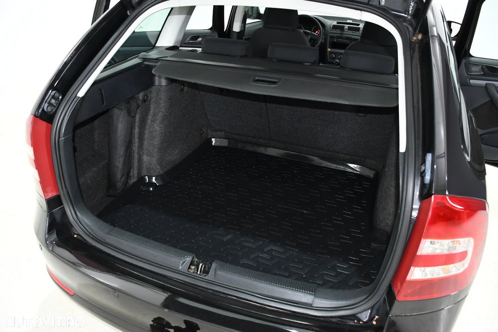 Skoda Octavia - 20