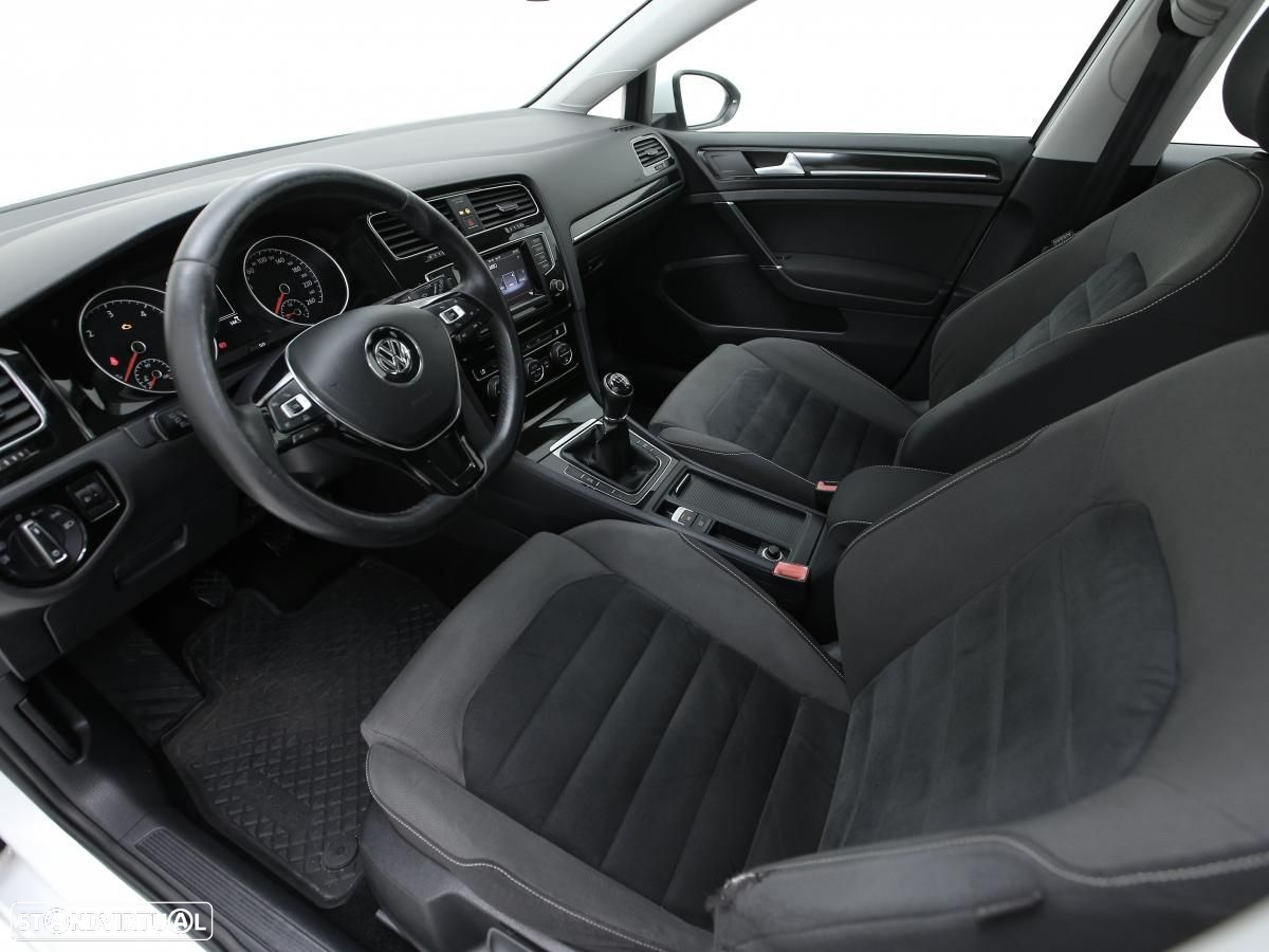 VW Golf - 7