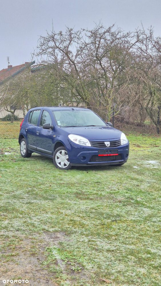 Dacia Sandero 1.2 16V 75 Live II - 1