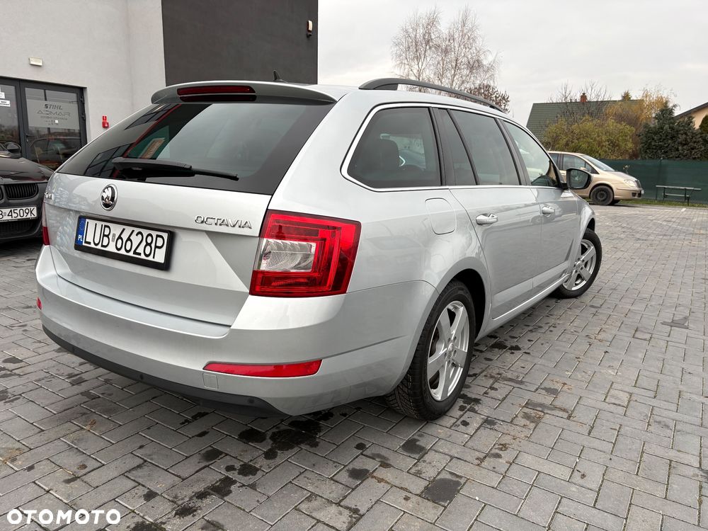 Skoda Octavia 1.6 TDI Ambition DSG - 21