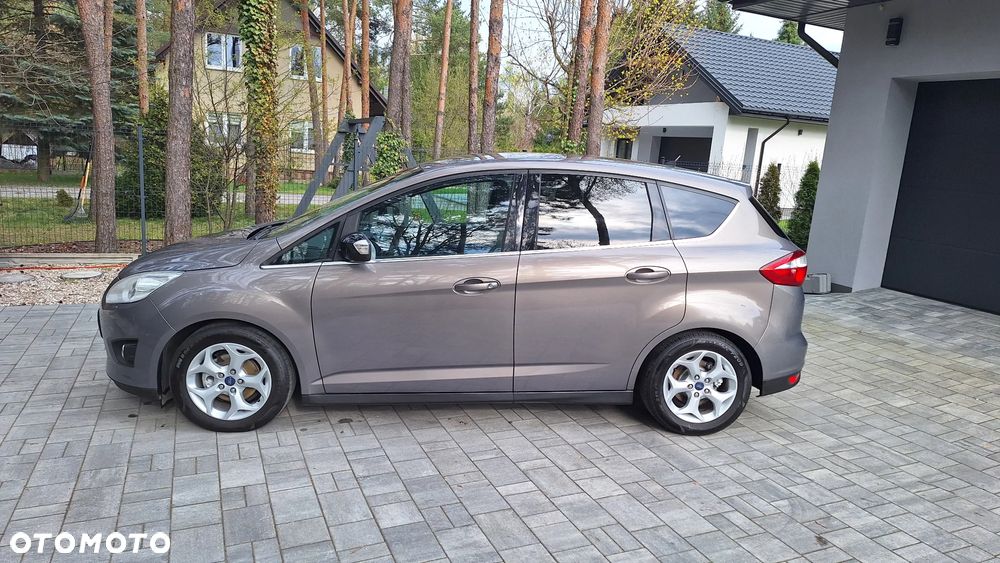 Ford C-MAX - 12