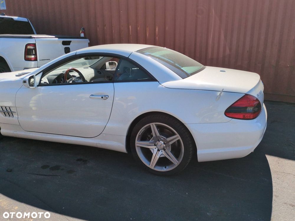 Mercedes-Benz SL 500 - 26