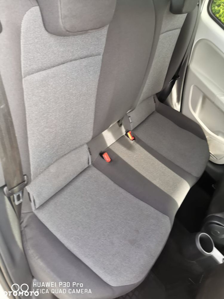 Volkswagen up! R-Line - 9