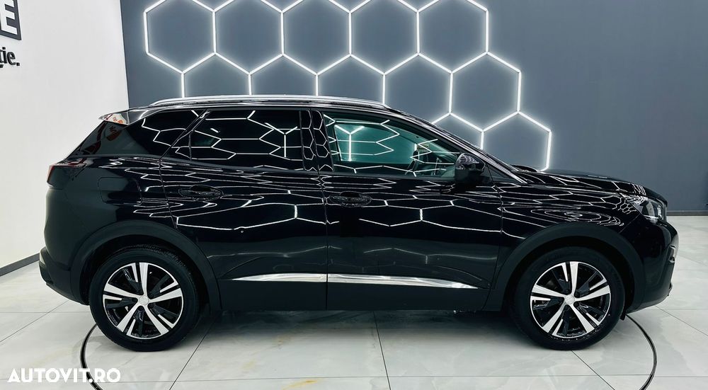 Peugeot 3008 PureTech 130 Stop & Start GPF Allure - 35